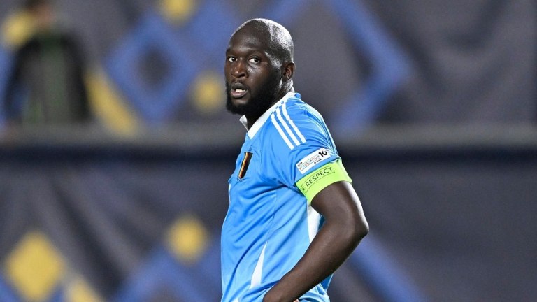 Πέθανε ο πατέρας του Ρομέλου Λουκάκου  Το συγκινητικό μήνυμα του άσου της Νάπολι