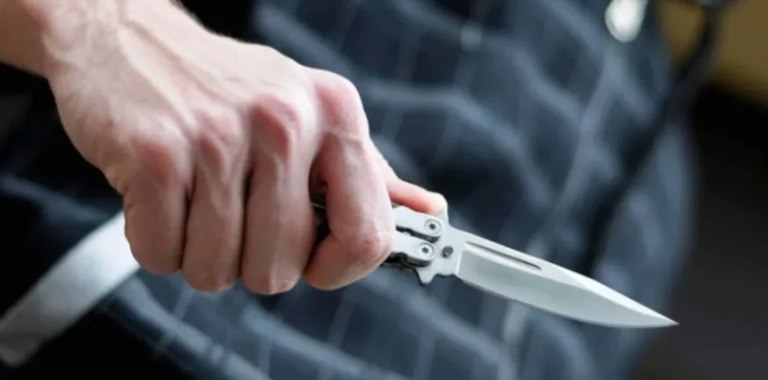 Νέο Ηράκλειο: Συνελήφθη 13χρονος μαθητής που εντοπίστηκε με μαχαίρι στο σχολείο