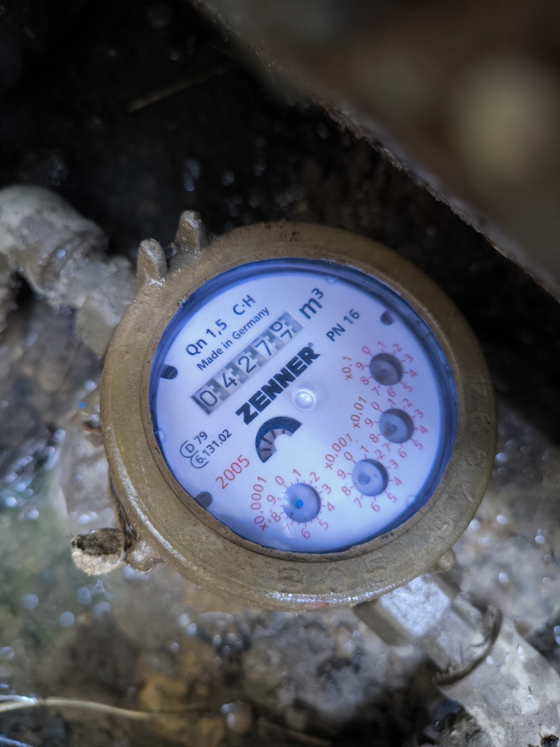 Ζαγορά  Μούρεσι: Η Λαϊκή Συσπείρωση καταγγέλλει την επιλογή για τα ψηφιακά υδρόμετρα αντί έργων ύδρευσης