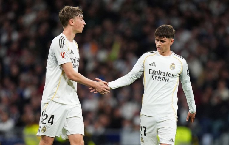 Ρεάλ Μαδρίτης  Έλτσε 4-1: Στο -1 από την κορυφή η Βασίλισσα, γκολ από τα 70 μέτρα ο Γκιουλέρ (vids)