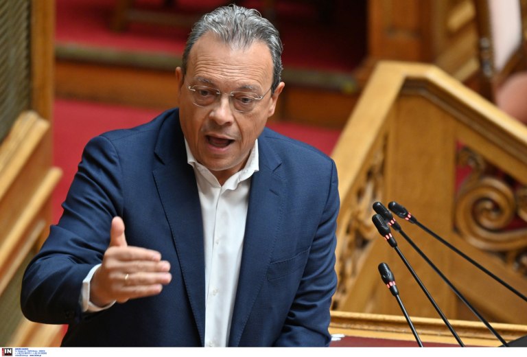 Σε εξέλιξη η ομιλία Φάμελλου στην ΚΕ του ΣΥΡΙΖΑ