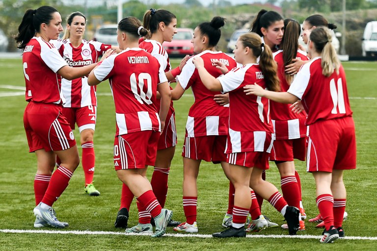 Εθνικός Καλαμάτας  Ολυμπιακός 0-10: Ιστορικός πρώτος θρίαμβος στο ποδόσφαιρο γυναικών