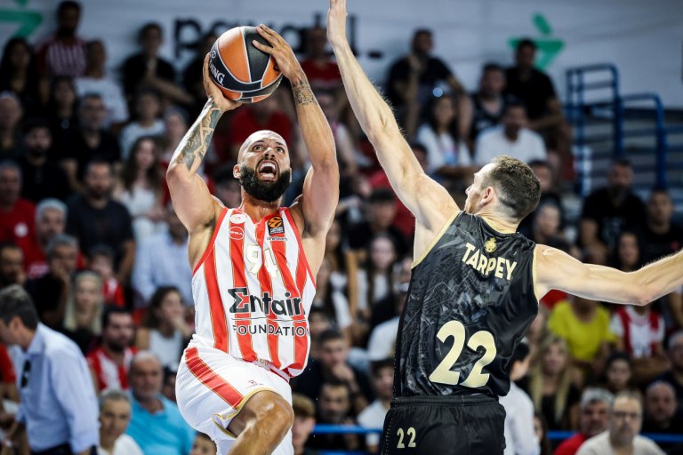 Ολυμπιακός  Μονακό 80-83: Ο Τζέιμς καθάρισε για τους Μονεγάσκους στην παράταση