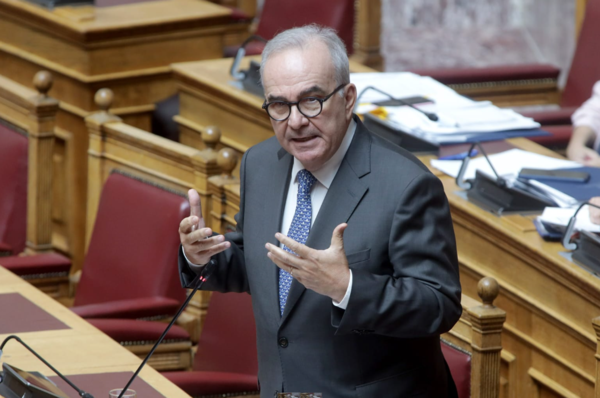 Παπαθανάσης: Στο ΕΣΠΑ η