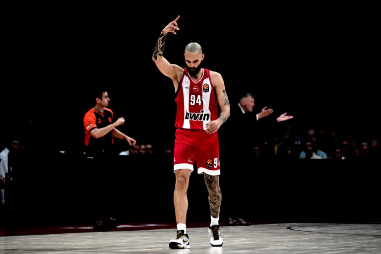 Ο άλλος δρόμος του