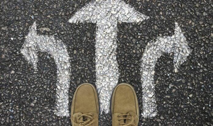 Συνέδριο της όλης Κεντροαριστεράς προτείνει ο Δούκας  Η Καρυστιανού βάζει δύσκολα σε Μητσοτάκη και Ζωή