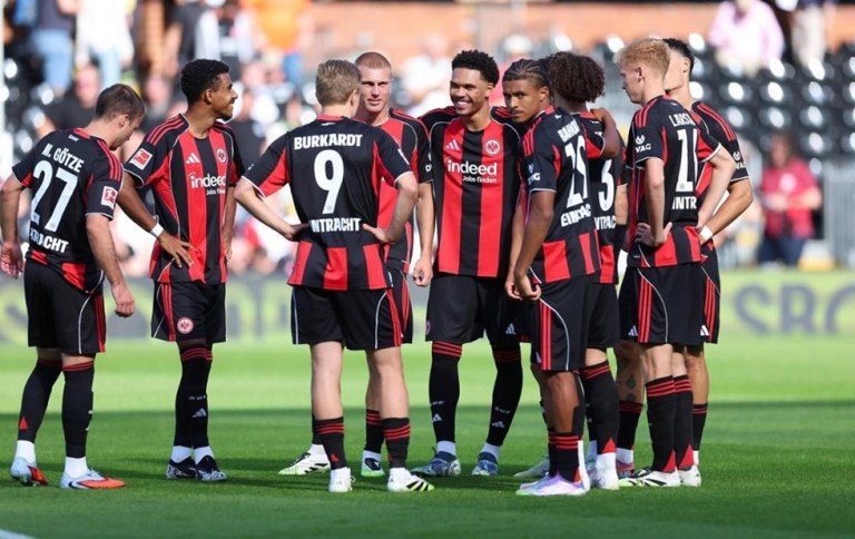 LIVE: Άιντραχτ Φρανκφούρτης  Γαλατασαράι