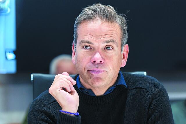 Χρυσό τέλος στη διαμάχη της δυναστείας Μέρντοκ