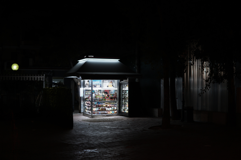 Εξάρχεια: Μαχαίρωσαν