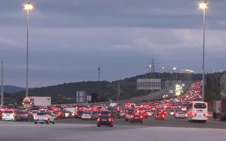 Μαζική έξοδος για το Πάσχα