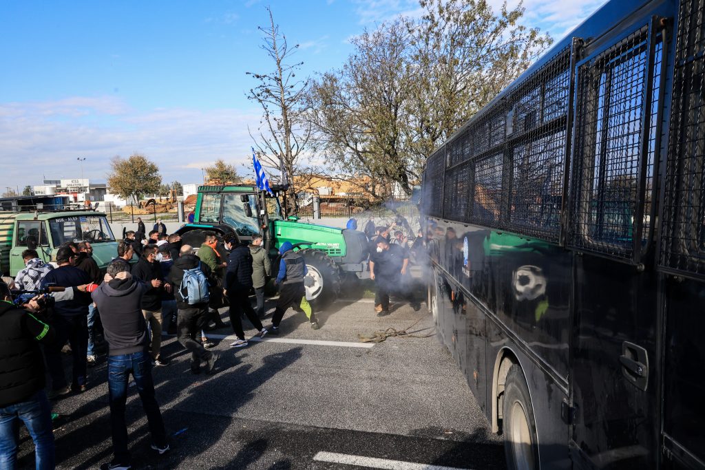 Σύσκεψη αγροτών στην