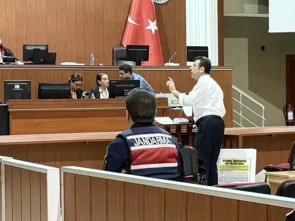 Μόνο στην Τουρκία: Ο κρατούμενος δικηγόρος του Ιμάμογλου θα τον υπερασπιστεί μέσα από τη φυλακή