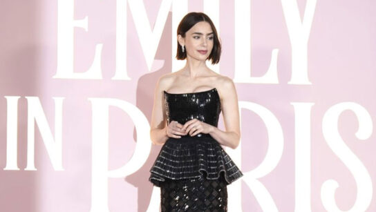 Ραντεβού με την Emily in Paris στα