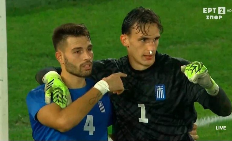 Εθνική Ελπίδων: Οι πανηγυρισμοί για το διπλό στη Γερμανία και η ηγετική κίνηση του Καλογερόπουλου (vids)