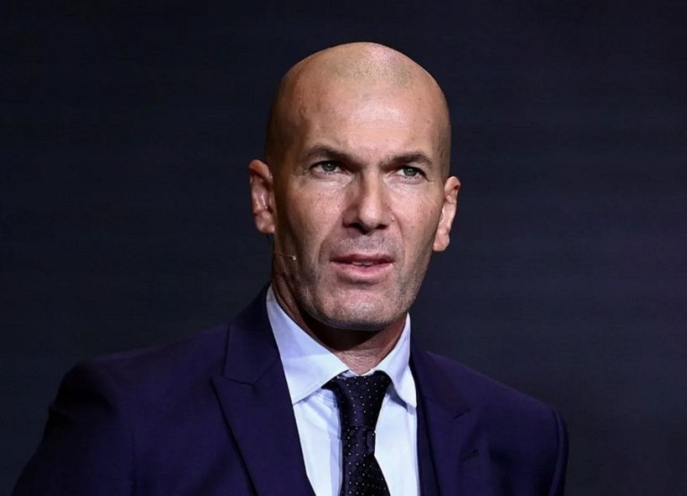 Ο Ζιντάν επιβεβαιώνει τα δημοσιεύματα για τον πάγκο της Εθνικής Γαλλίας