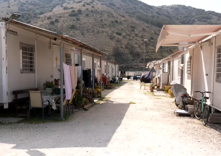 Σεισμόπληκτοι στο Δαμάσι: