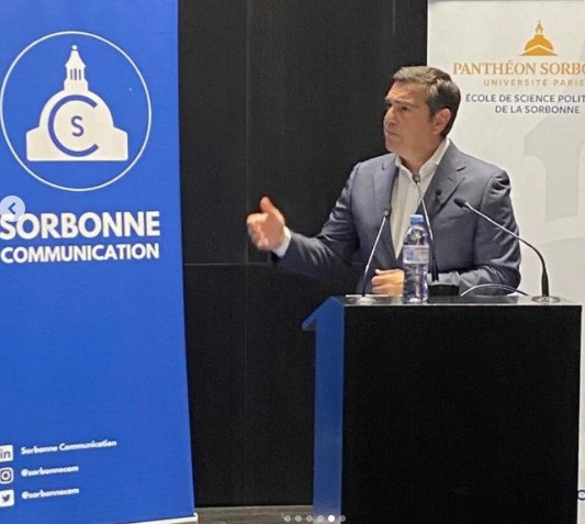 Τσίπρας σε φοιτητές της Σορβόννης: Ερήμην μου η συζήτηση για νέο κόμμα  Ο Μητσοτάκης θα φύγει ή με συνεργασία κομμάτων ή με ανασύνθεση