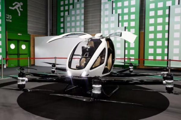 Ιπτάμενα ταξί: Η Κίνα ετοιμάζεται να κυριαρχήσει στους ουρανούς