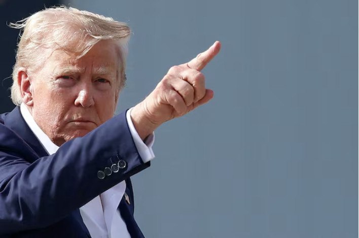 Ιράν: Ο Τραμπ απειλεί να