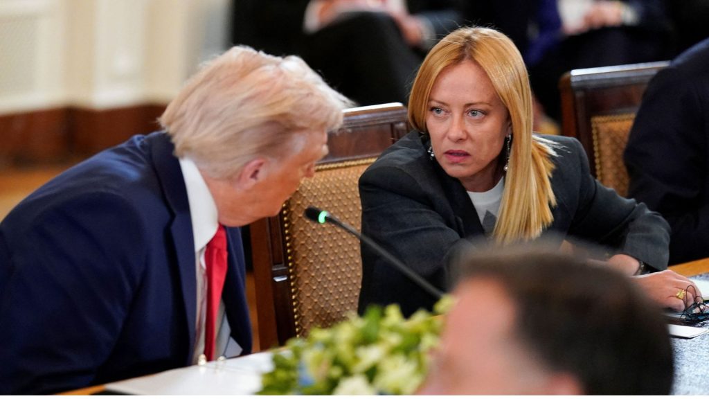 Τραμπ για Μελόνι: Eίναι