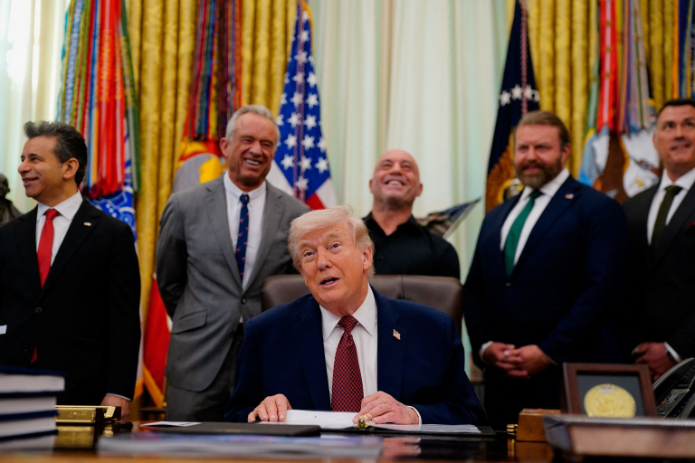 Πράσινο φως από τον Τραμπ σε ψυχεδελικές θεραπείες  Έμφαση στους βετεράνους πολέμου