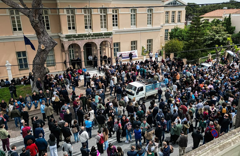 Λέσβος: Νέα συγκέντρωση