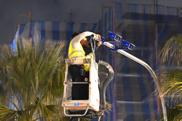 Εμπλοκή με τις 600 έξυπνες κάμερες στα λεωφορεία