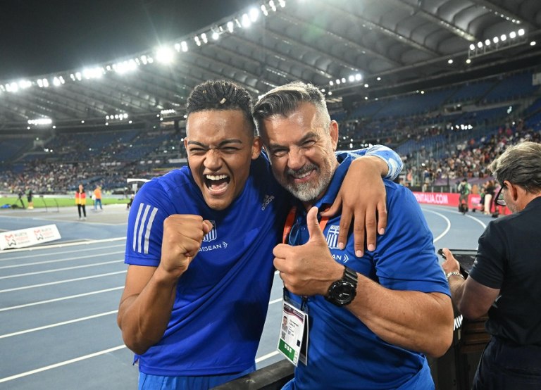 Έσπασε ο πατέρας του Εμμανουήλ Καραλή: Αυτό που μένει στο τέλος είναι η διαδρομή και όχι τα μετάλλια (vid)