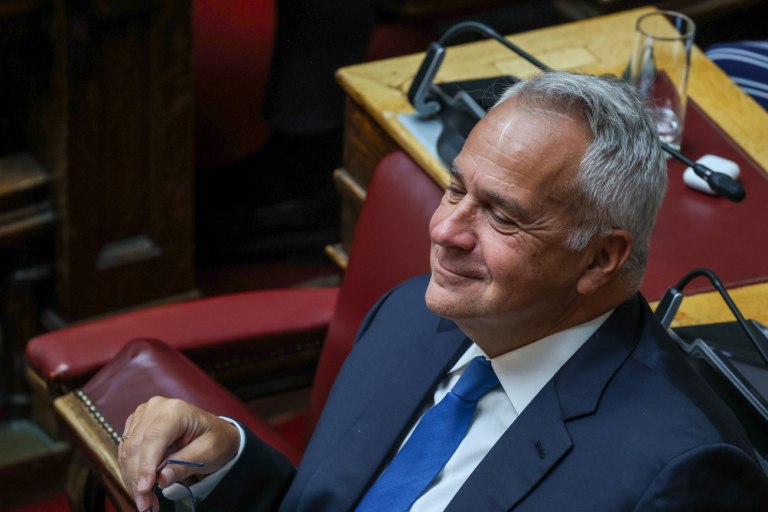 ΟΠΕΚΕΠΕ: Απομακρύνθηκε λόγω ατοπήματος ο Βάρρας, θα πω στην Εξεταστική γιατί λέει ο Βορίδης