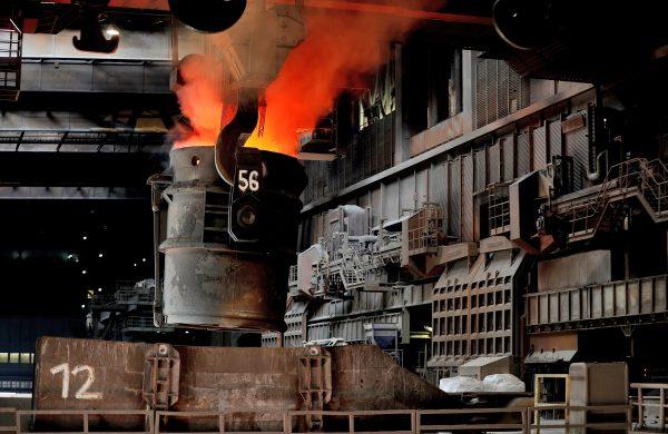 Δασμοί: Η ΕΕ θα προτείνει διπλασιασμό των δασμών στις εισαγωγές χάλυβα στο 50%