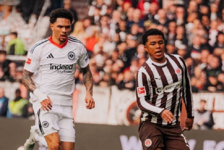 Απομακρύνεται η Ευρώπη για