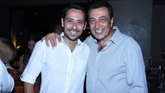 Αντύπας: Παντρεύεται ο γιος του, Πρόδρομος Μαζλουμίδης  Αυτό είναι το προσκλητήριο του γάμου του