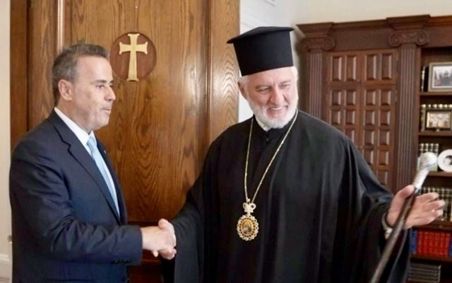 Συνάντηση του Στ. Παπασταύρου, με τον Αρχιεπίσκοπο Αμερικής Ελπιδοφόρο