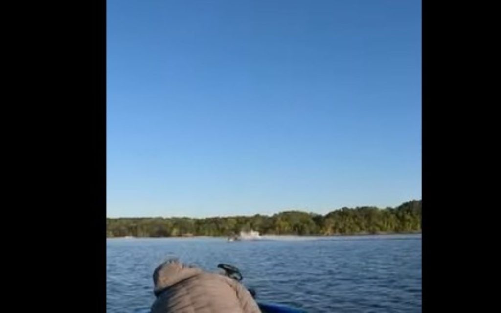 Τραγωδία στην Αλαμπάμα: Σκάφος έπεσε σε βάρκα και σκότωσε 3 ψαράδες  Σοκαριστικό βίντεο