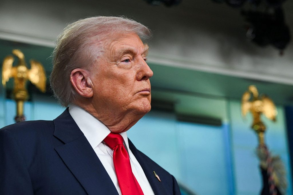 Τραμπ: Δεν είμαι ευχαριστημένος με τον νέο ηγέτη του Ιράν