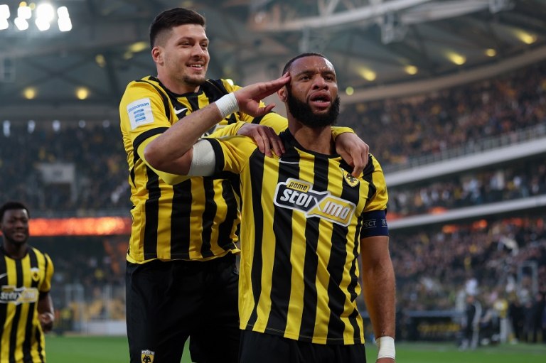 LIVE: Τσέλιε  ΑΕΚ