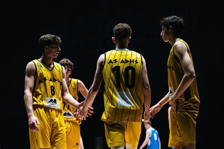 ΚΑΕ Άρης Betsson: Η Κ18 παραμένει σε ασφαλή κατάσταση στο Άμπου Ντάμπι (pic)