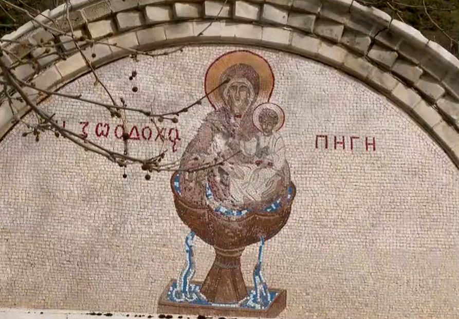 Πανηγύρι στο εκκλησάκι της