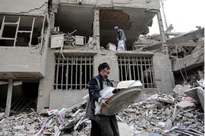 Εντοπίστηκε ζωντανός ο