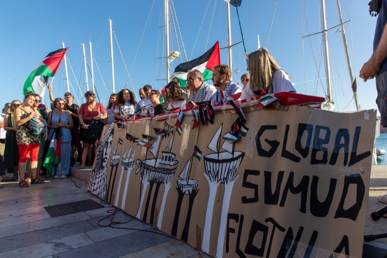 Το Global Sumud Flotilla πλέει ξανά  Ο Ιταλός υπουργός Εξωτερικών προειδοποιεί για πιθανό κίνδυνο