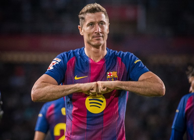 Μπαρτσελόνα  Ρεάλ Σοσιεδάδ 2-1: Ο Λεβαντόφσκι την έστειλε στην κορυφή