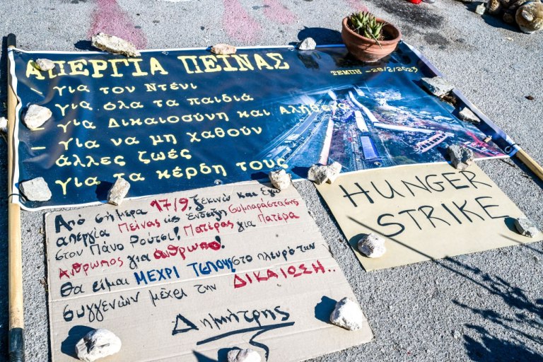 Πώς ξεκίνησαν οι απεργίες πείνας