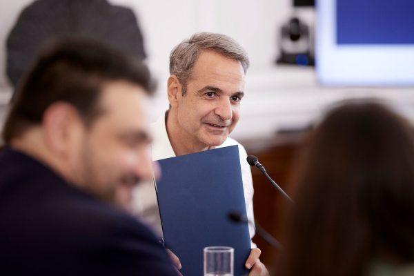 Μητσοτάκης: Πανηγύρια στο υπουργικό συμβούλιο για τα ανεπαρκή μέτρα