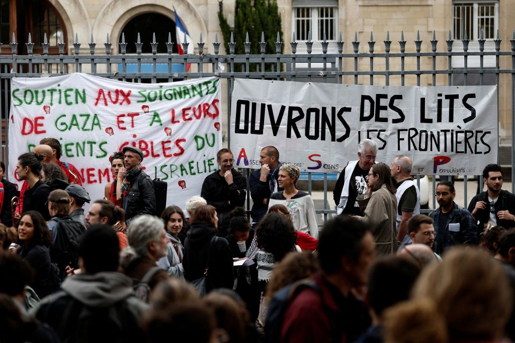Γαλλία: Ας μπλοκάρουμε τα πάντα  Ξεκίνησαν οι πρώτες κινητοποιήσεις και οι πρώτες συλλήψεις