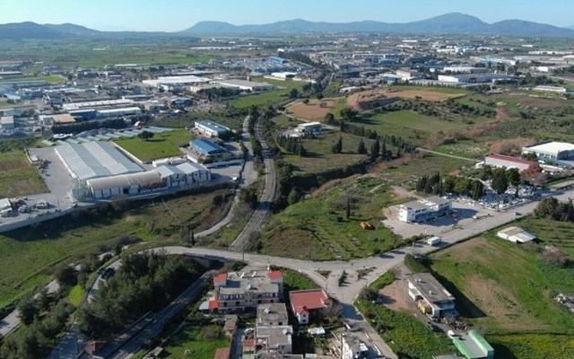 Τάξη στην βιομηχανική "αναρχία" των Οινοφύτων  Επενδύσεις 140 εκατ. για έργα υποδομών και προστασίας του περιβάλλοντος