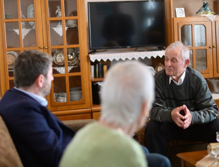 Πέθανε ο Π. Αραμπατζής που είχε δωρίσει 100.000 ευρώ στο νοσοκομείο Διδυμοτείχου  Μηνύματα Ανδρουλάκη, Σακελλαροπούλου