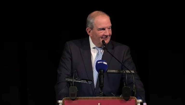 Στις 15 Οκτωβρίου η νέα παρέμβαση Καραμανλή