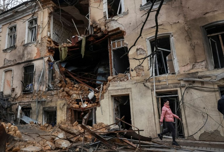 Τουλάχιστον 3 νεκροί σε πλήγματα σε Ρωσία και Ουκρανία  Επίθεση με drones έπληξε πλοία στην Οδησσό