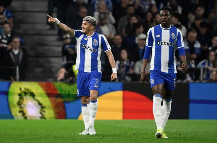 Europa League: Στα προημιτελικά η Πόρτο (2-0) και η Αστον Βίλα (2-0)