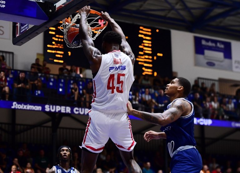 Ολυμπιακός-Καρδίτσα 89-56: Στον τελικό του Σούπερ Καπ με πέντε διψήφιους οι ερυθρόλευκοι